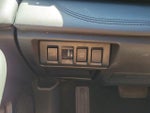 2024 Outback Thumbnail 30