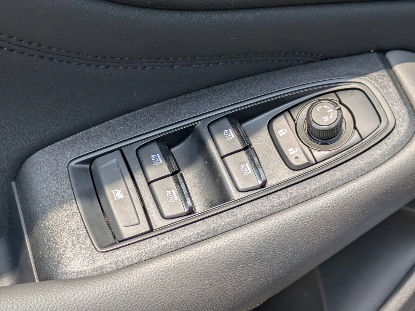 2025 Subaru Outback - $35,000