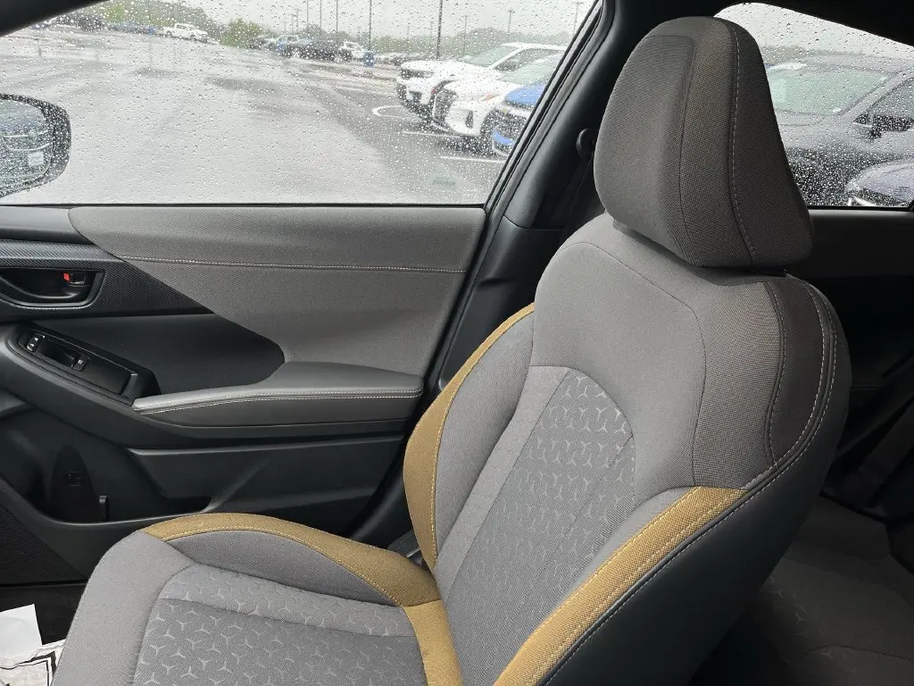 2025 Subaru Crosstrek - $27,940