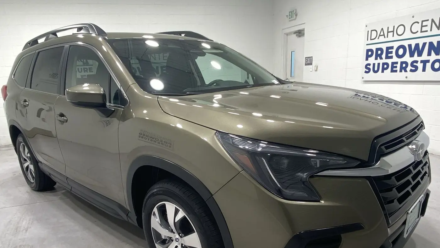 2025 Subaru Ascent Premium 8-Passenger