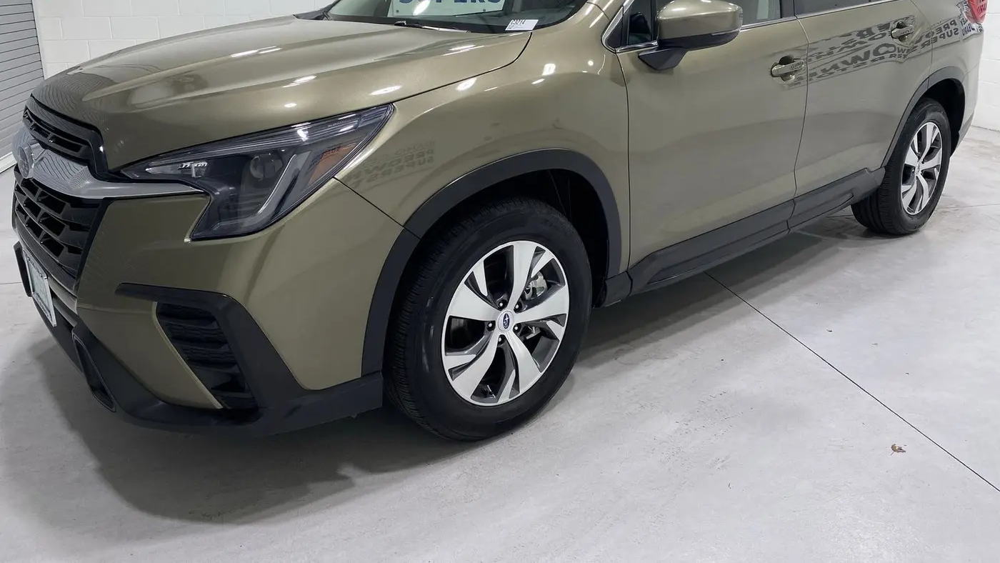 2025 Subaru Ascent Premium 8-Passenger