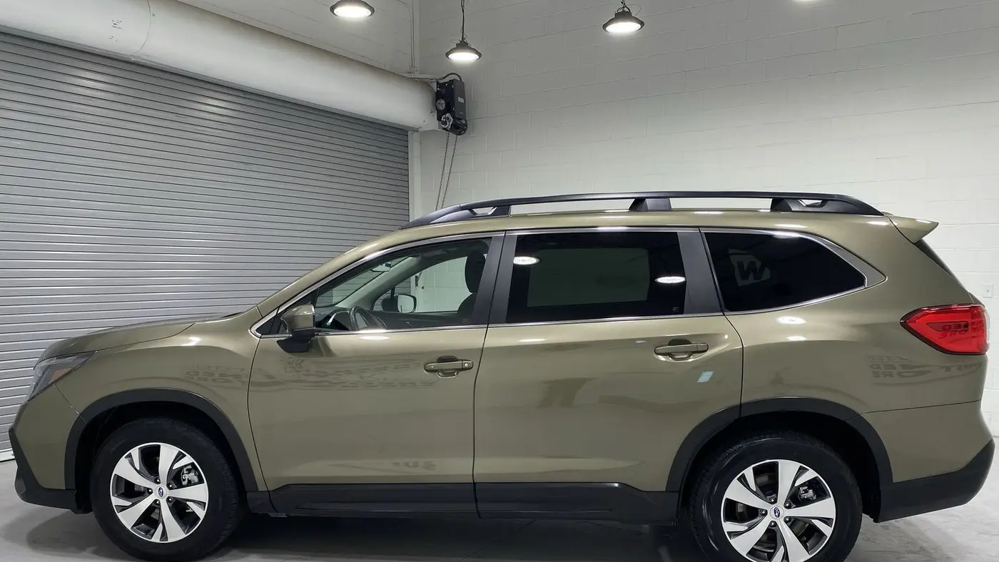 2025 Subaru Ascent Premium 8-Passenger