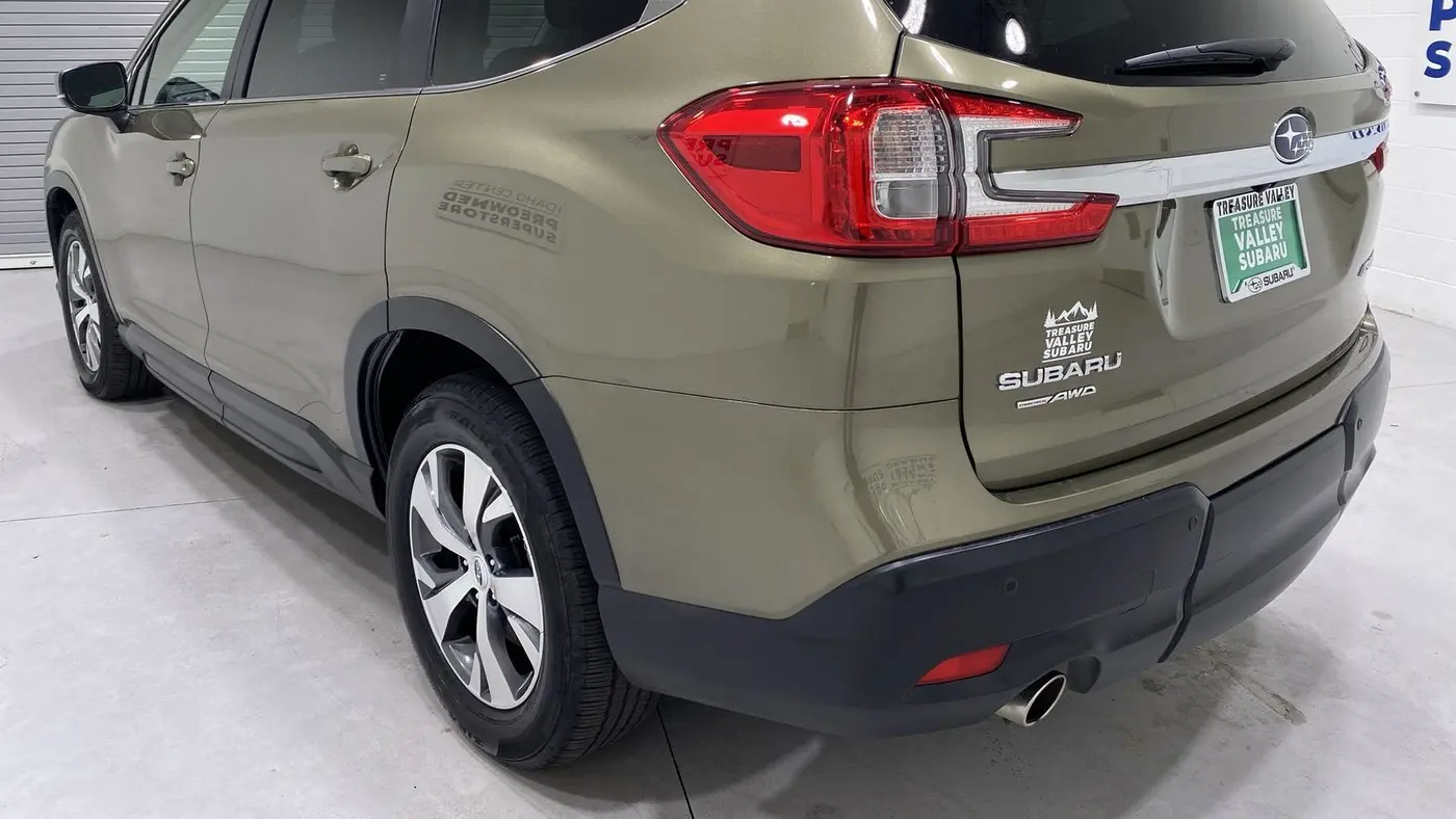 2025 Subaru Ascent Premium 8-Passenger