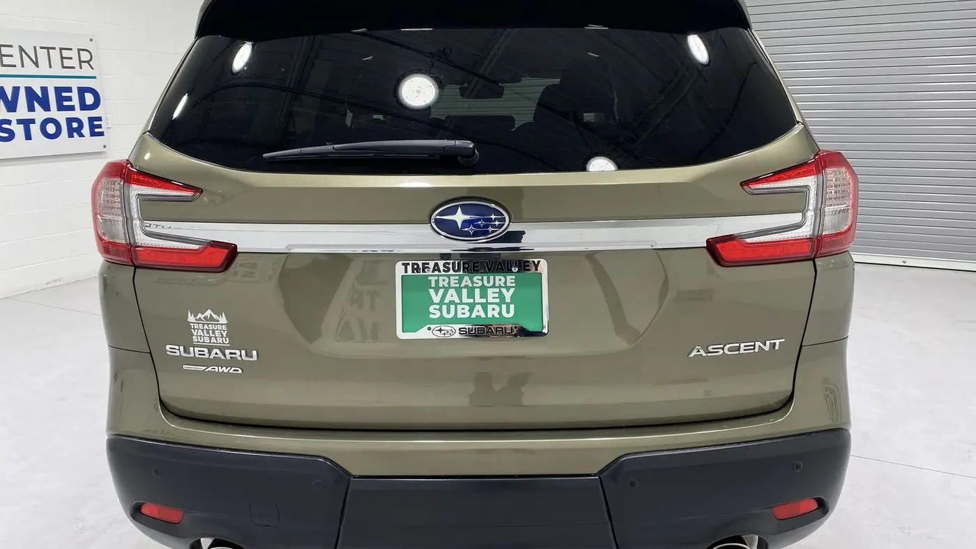2025 Subaru Ascent Premium 8-Passenger