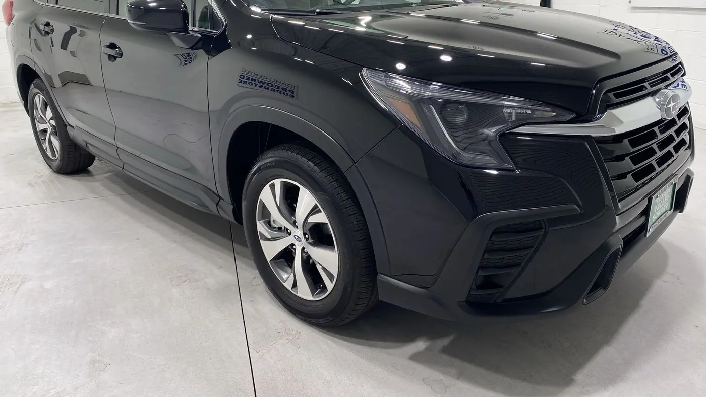 2025 Subaru Ascent Premium 8-Passenger