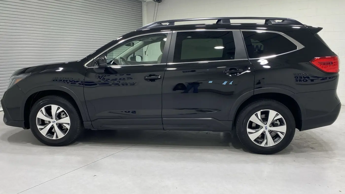 2025 Subaru Ascent Premium 8-Passenger