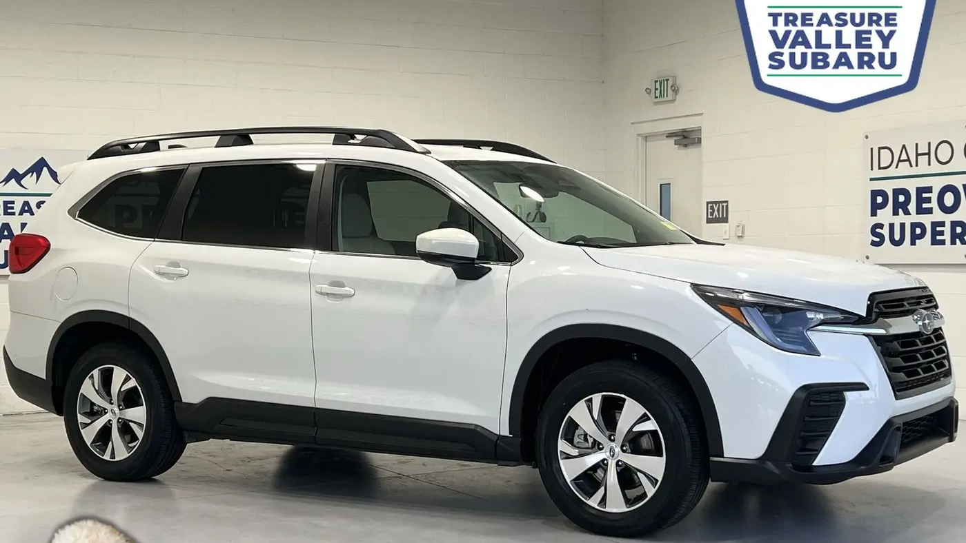 Preowned 2025 Subaru Ascent Premium 8-Passenger for Sale