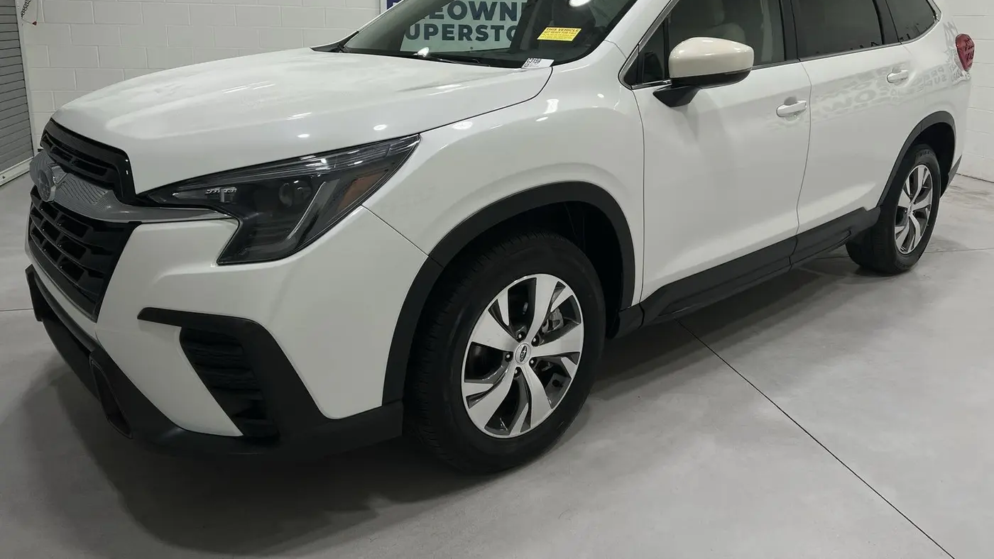 2025 Subaru Ascent Premium 8-Passenger
