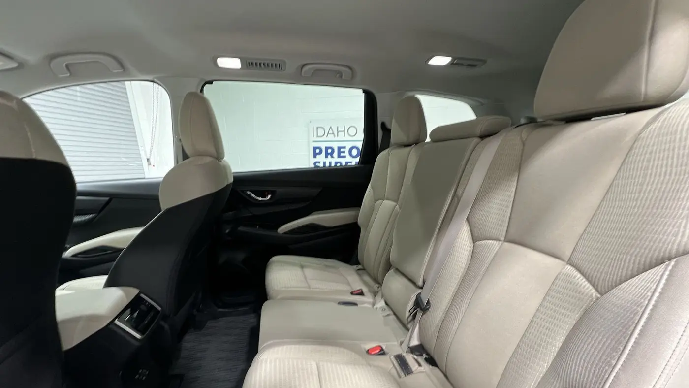 2025 Subaru Ascent Premium 8-Passenger