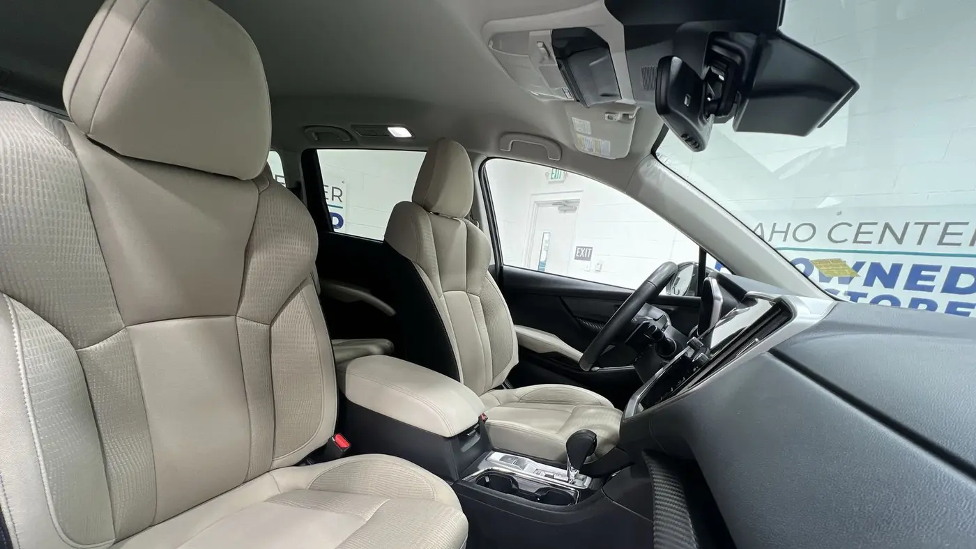 2025 Subaru Ascent Premium 8-Passenger