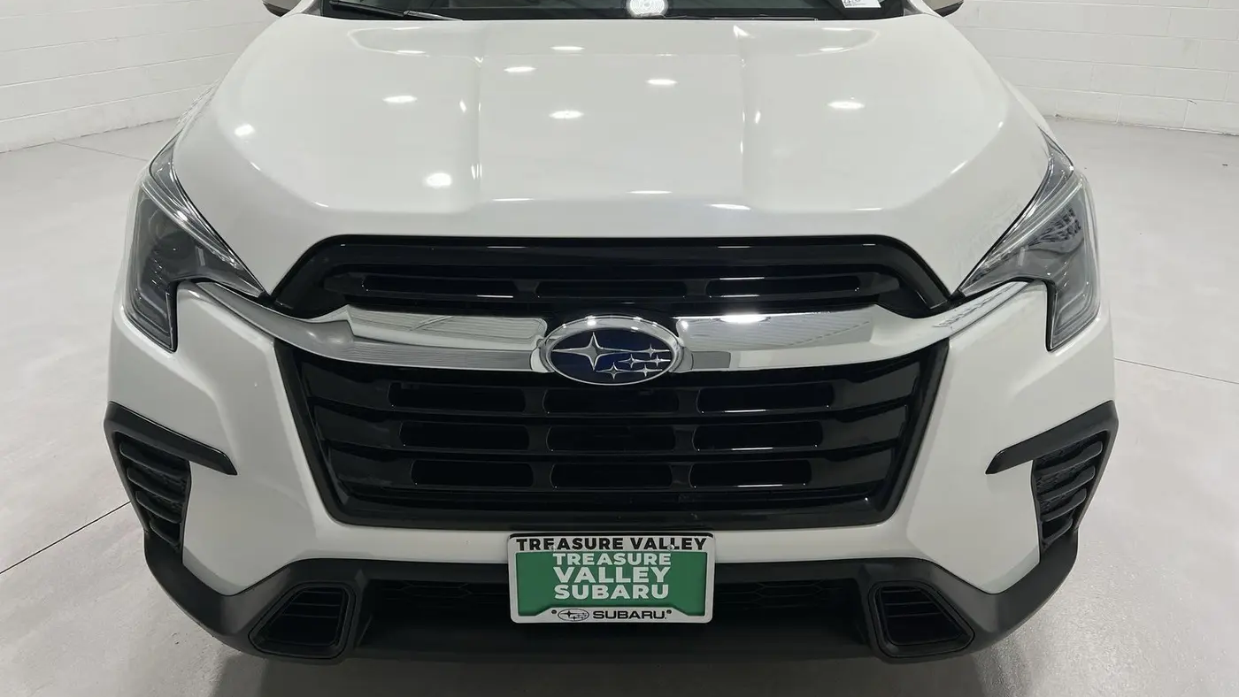 2025 Subaru Ascent Premium 8-Passenger