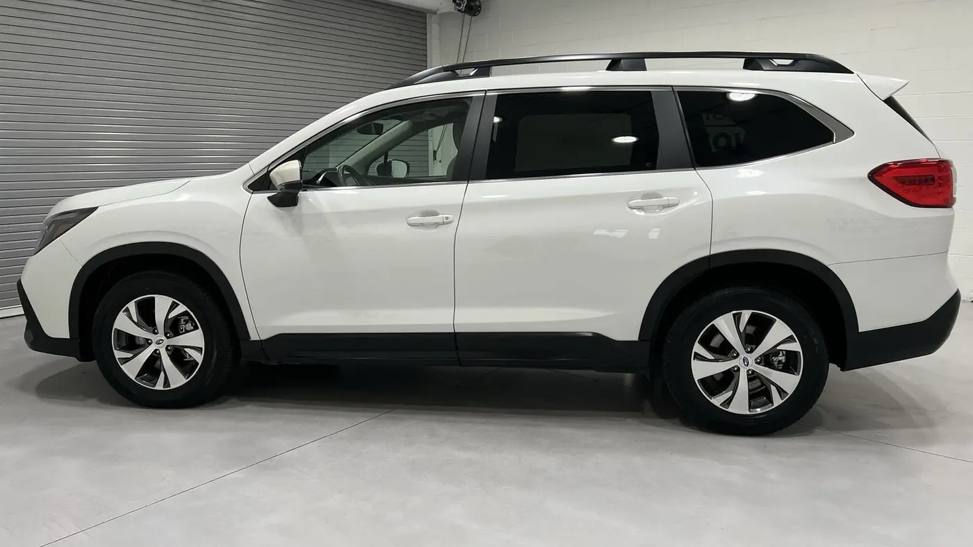 2025 Subaru Ascent Premium 8-Passenger