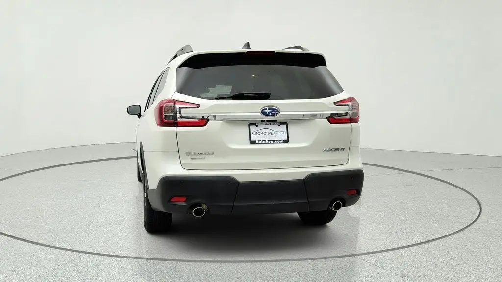 2023 Subaru Ascent Premium 8-Passenger