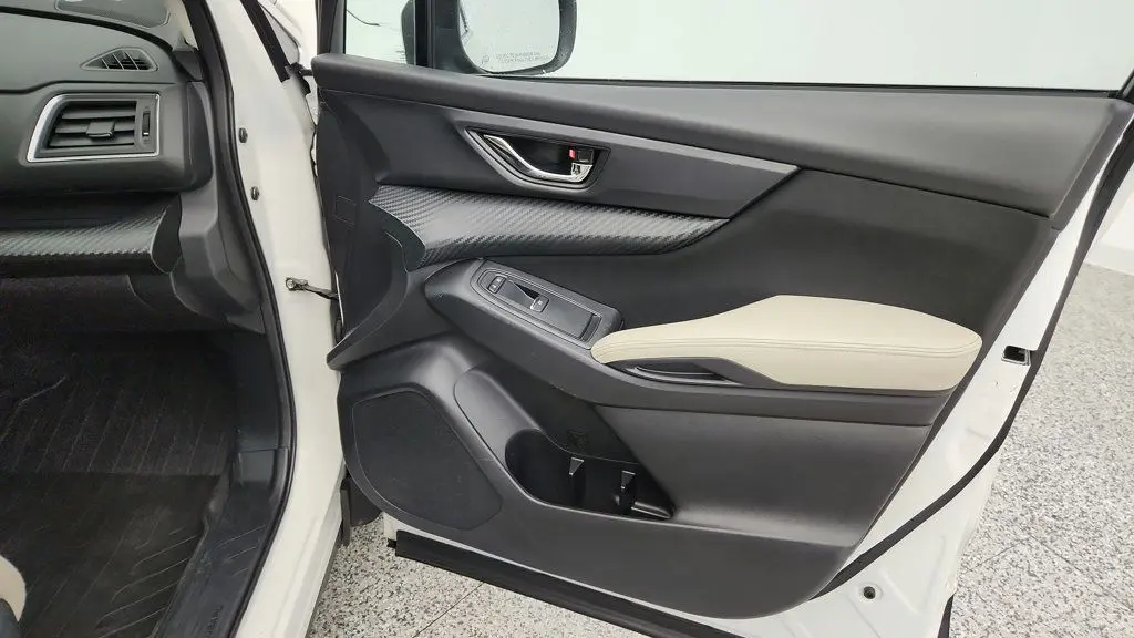 2023 Subaru Ascent Premium 8-Passenger