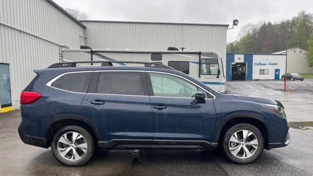 2023 Subaru Ascent Premium 8-Passenger