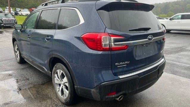 2023 Subaru Ascent Premium 8-Passenger