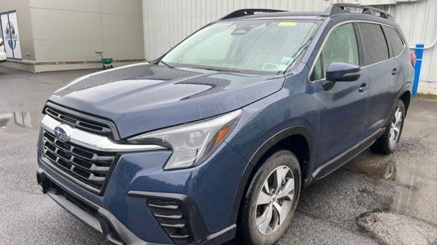 2023 Subaru Ascent Premium 8-Passenger