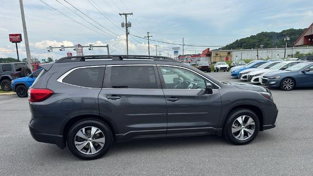 2023 Subaru Ascent Premium 8-Passenger