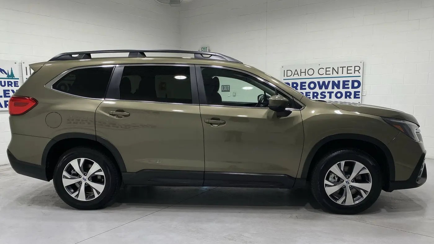 2025 Subaru Ascent Premium 7-Passenger