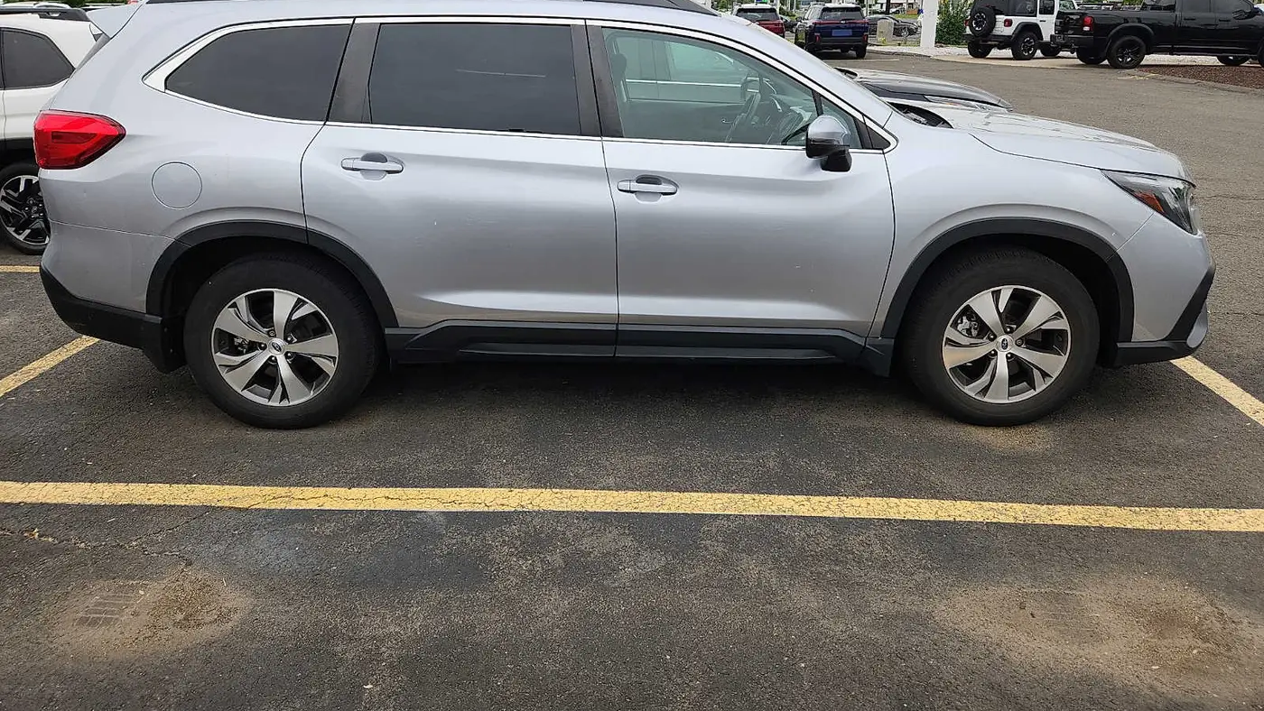 2023 Subaru Ascent Premium 7-Passenger