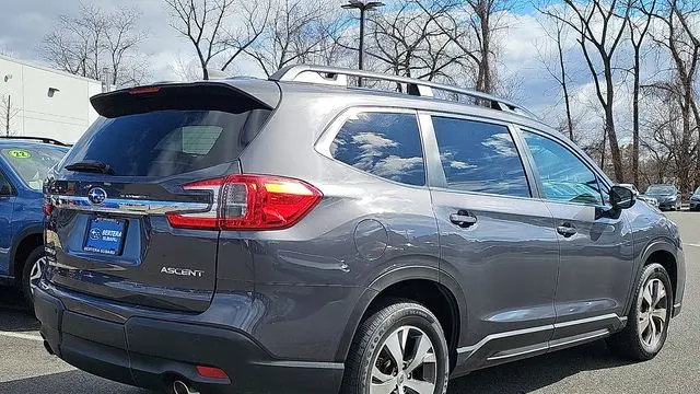 2023 Subaru Ascent Premium 7-Passenger