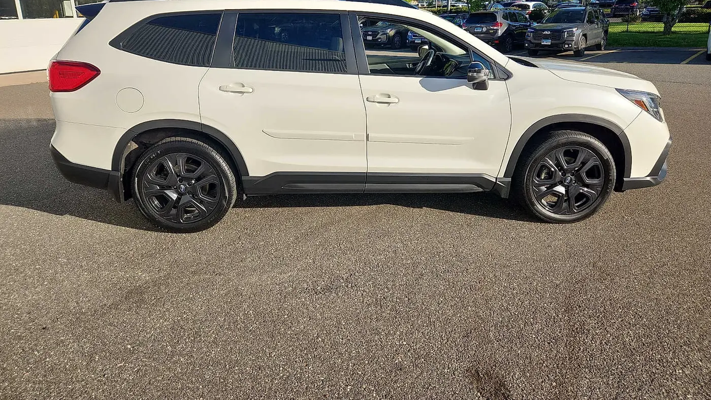 2023 Subaru Ascent Onyx Edition