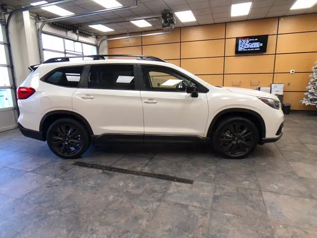 2022 Subaru Ascent - $18,906