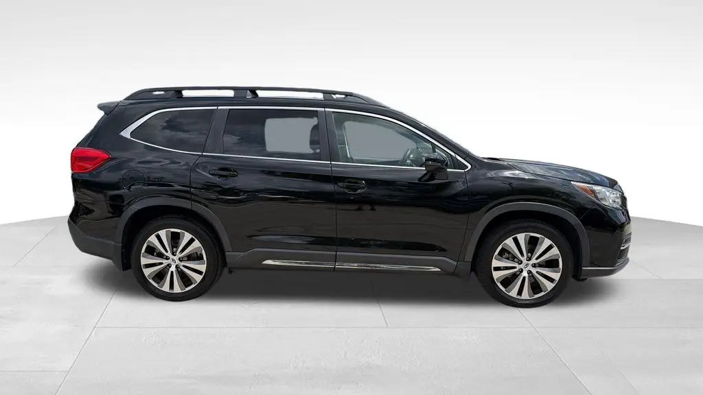2022 Subaru Ascent Limited 8-Passenger
