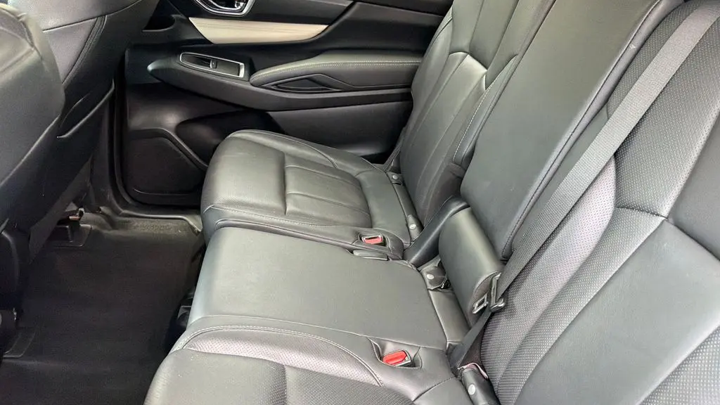 2022 Subaru Ascent Limited 8-Passenger