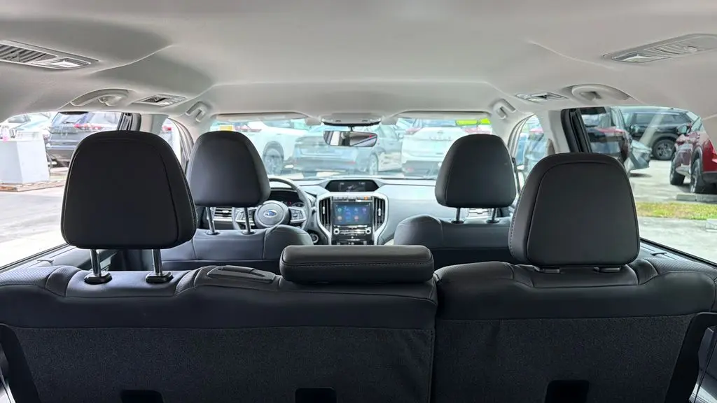 2022 Subaru Ascent Limited 8-Passenger