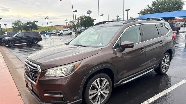Preowned 2019 Subaru Ascent Limited 8-Passenger for Sale