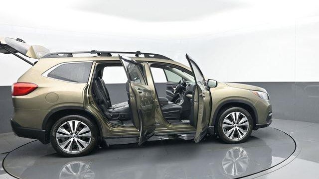 2022 Subaru Ascent Limited 8-Passenger