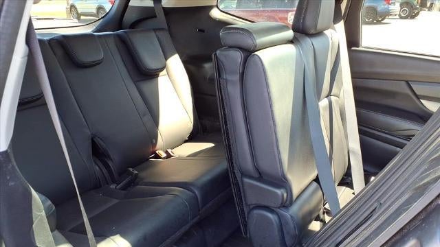 2022 Subaru Ascent Limited 8-Passenger
