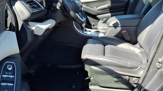 2022 Subaru Ascent Limited 8-Passenger