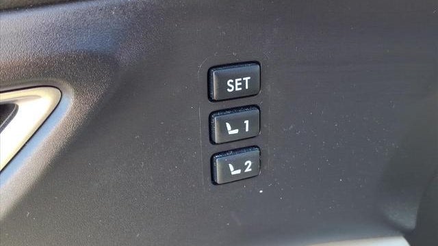 2022 Subaru Ascent Limited 8-Passenger