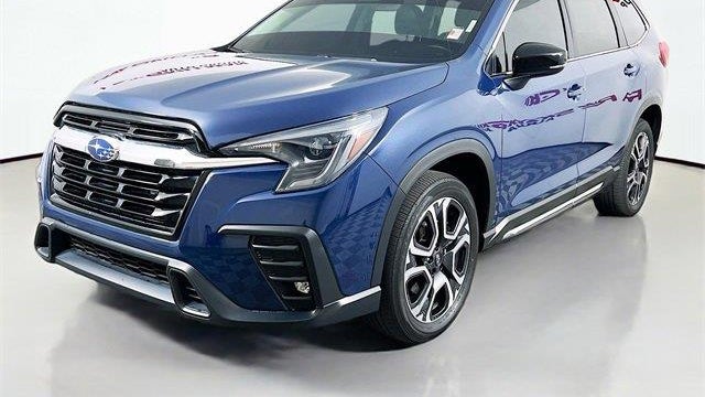 2024 Subaru Ascent Limited 8-Passenger