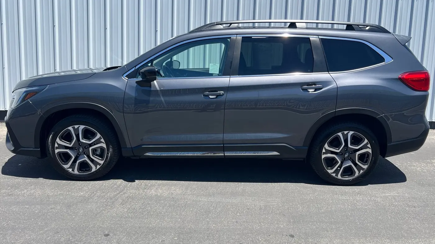 2025 Subaru Ascent Limited 7-Passenger