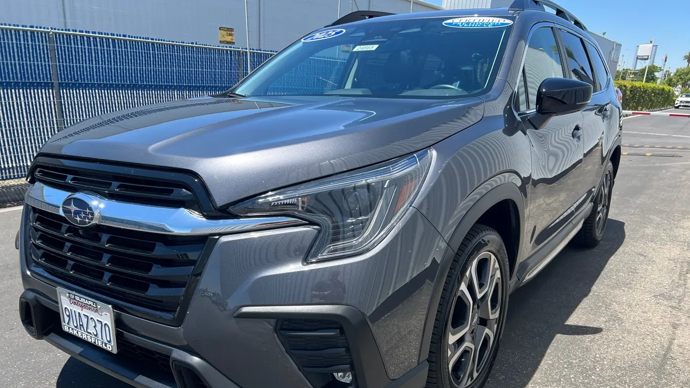 2025 Subaru Ascent Limited 7-Passenger