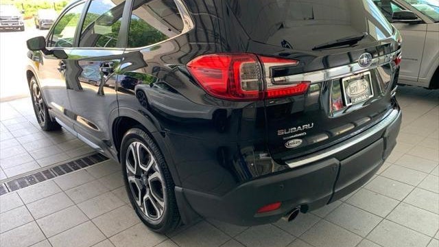 2023 Subaru Ascent Limited 8-Passenger