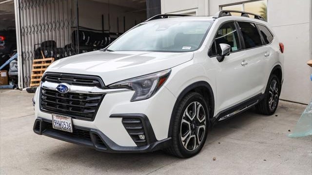 2023 Subaru Ascent Limited 8-Passenger