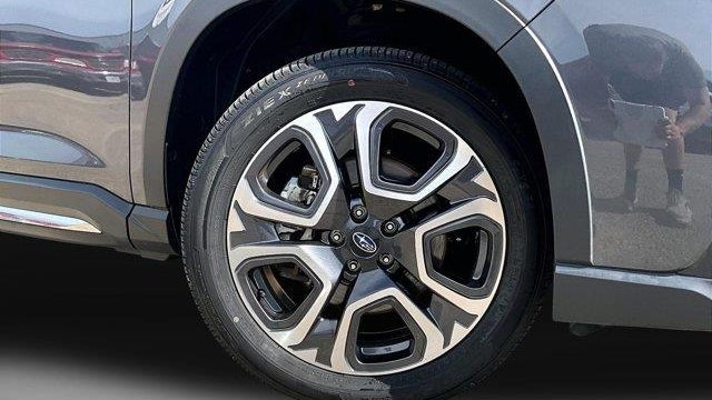 2023 Subaru Ascent Limited 8-Passenger