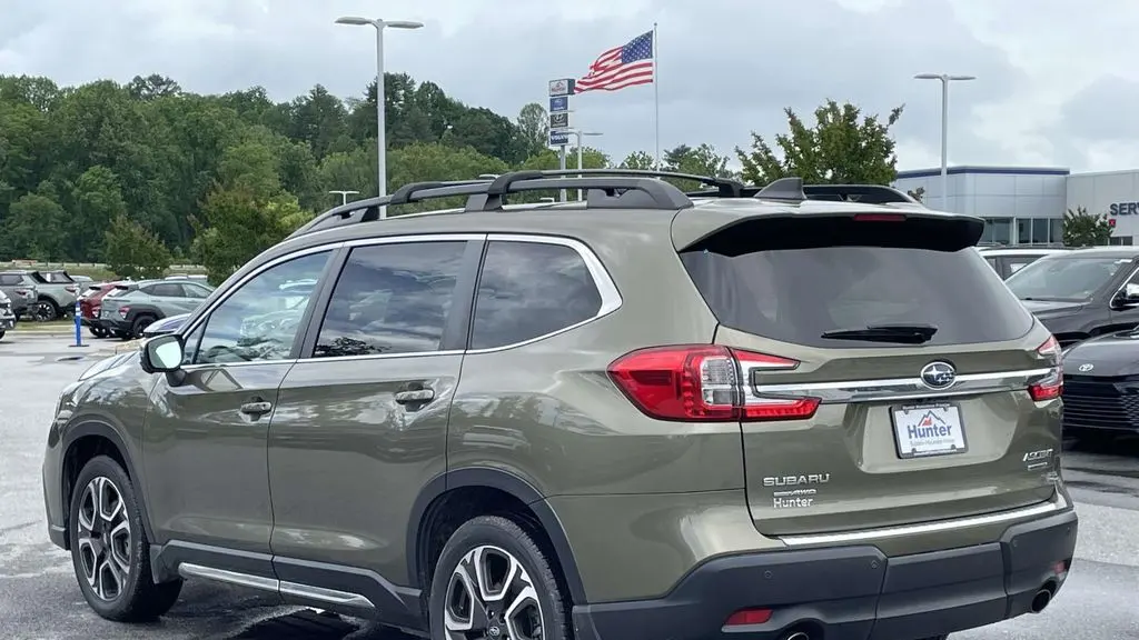 2023 Subaru Ascent Limited 8-Passenger