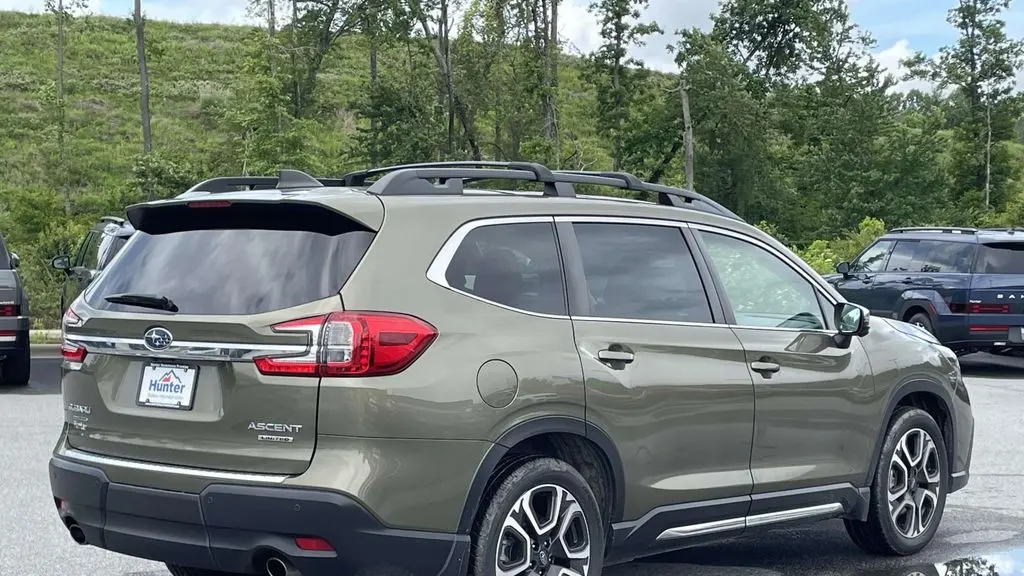 2023 Subaru Ascent Limited 8-Passenger