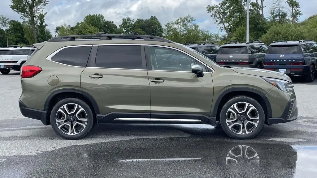 2023 Subaru Ascent Limited 8-Passenger
