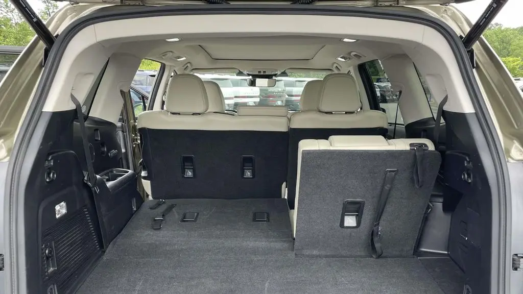 2023 Subaru Ascent Limited 8-Passenger