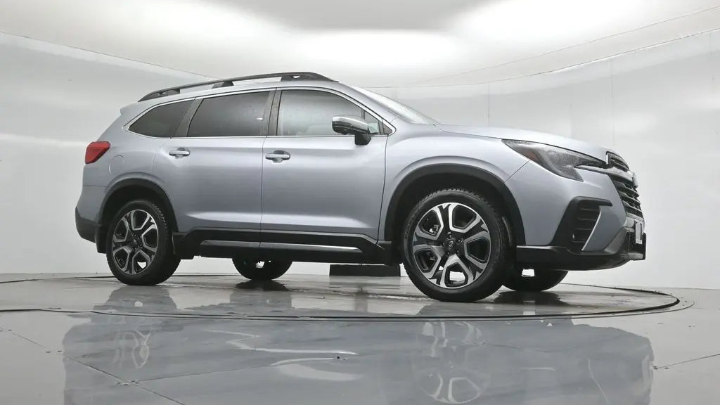 2023 Subaru Ascent Limited 8-Passenger