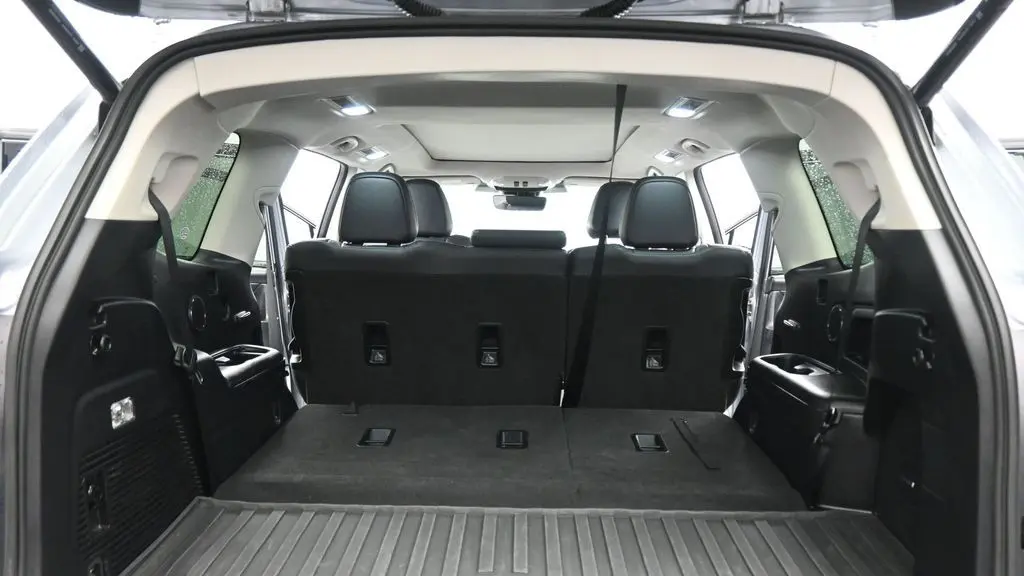 2023 Subaru Ascent Limited 8-Passenger