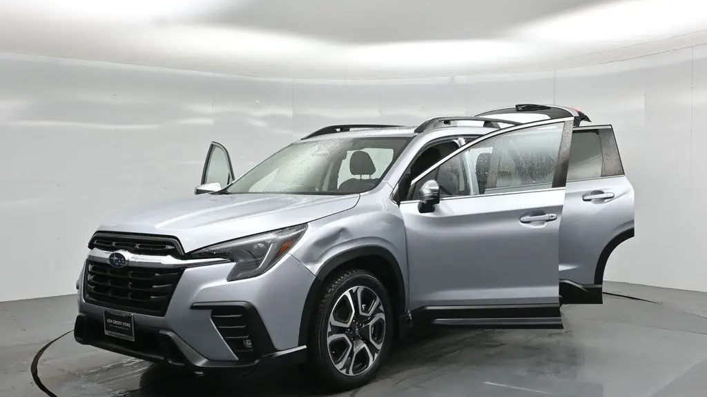 2023 Subaru Ascent Limited 8-Passenger