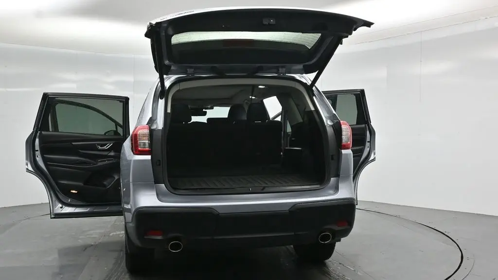 2023 Subaru Ascent Limited 8-Passenger
