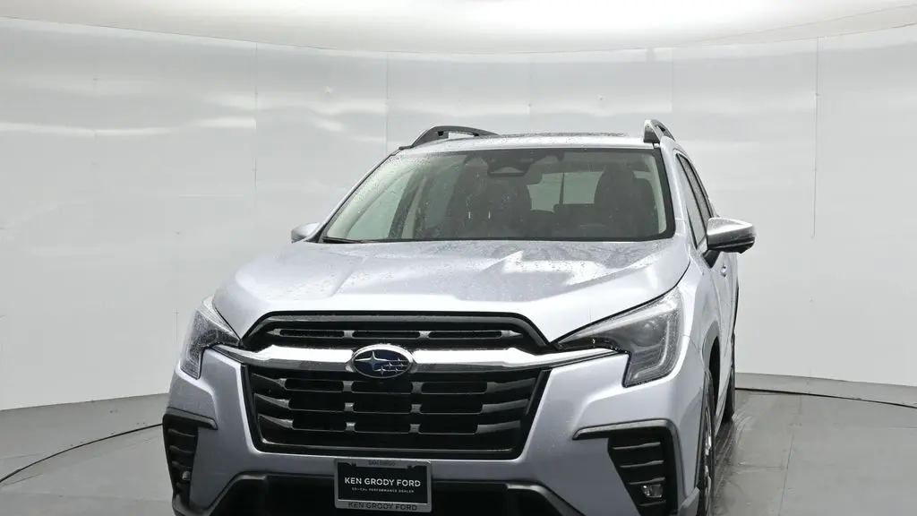 2023 Subaru Ascent Limited 8-Passenger
